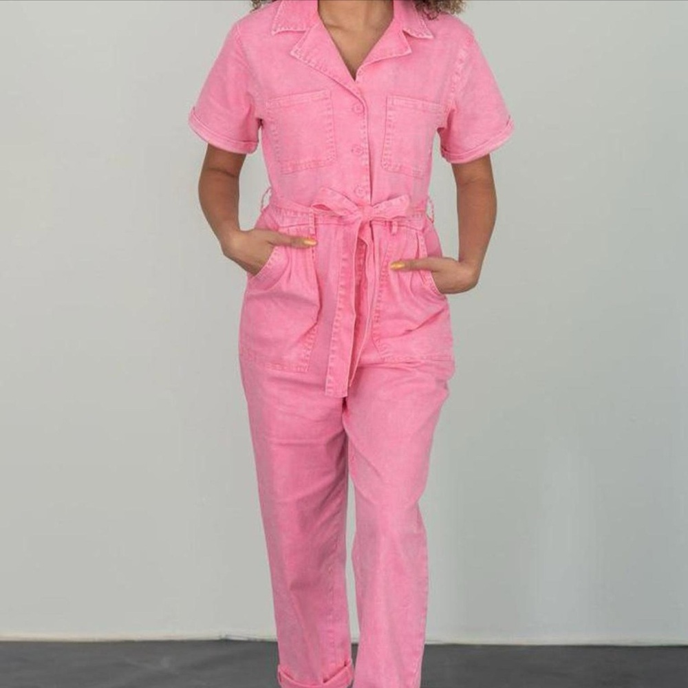 🌸Sky’s are blue pink jumpsuit 🌸